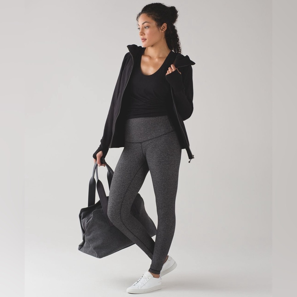 Lululemon Athletica Women’s Wunder Under Pant Hi-Rise Size 6 Herringbone